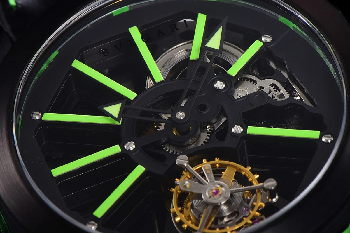 Octo Roma Watch with Green Markers