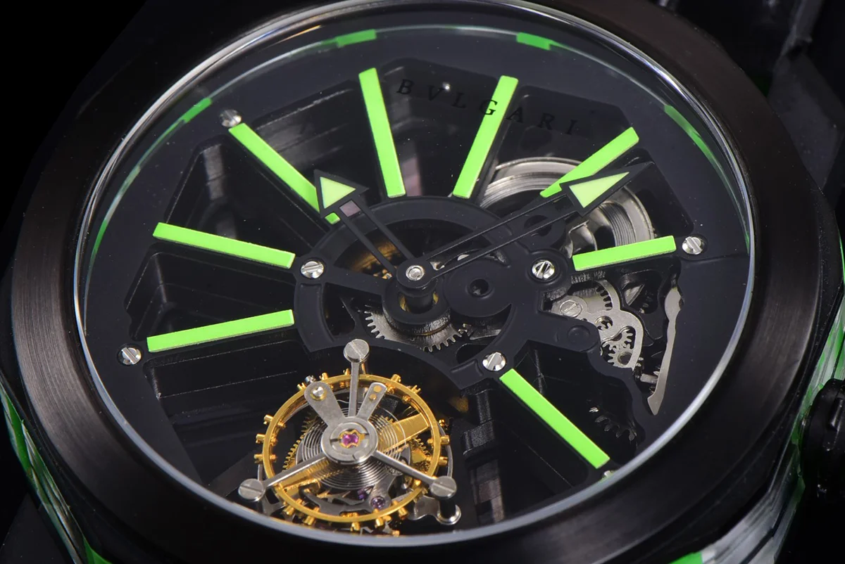 Octo Roma Watch with Green Markers