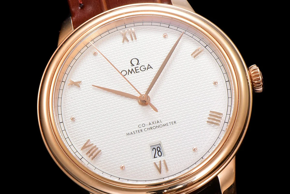 Omega De Ville Prestige Co‑Axial Master Chronometer 40mm White Dial in Rose Gold
