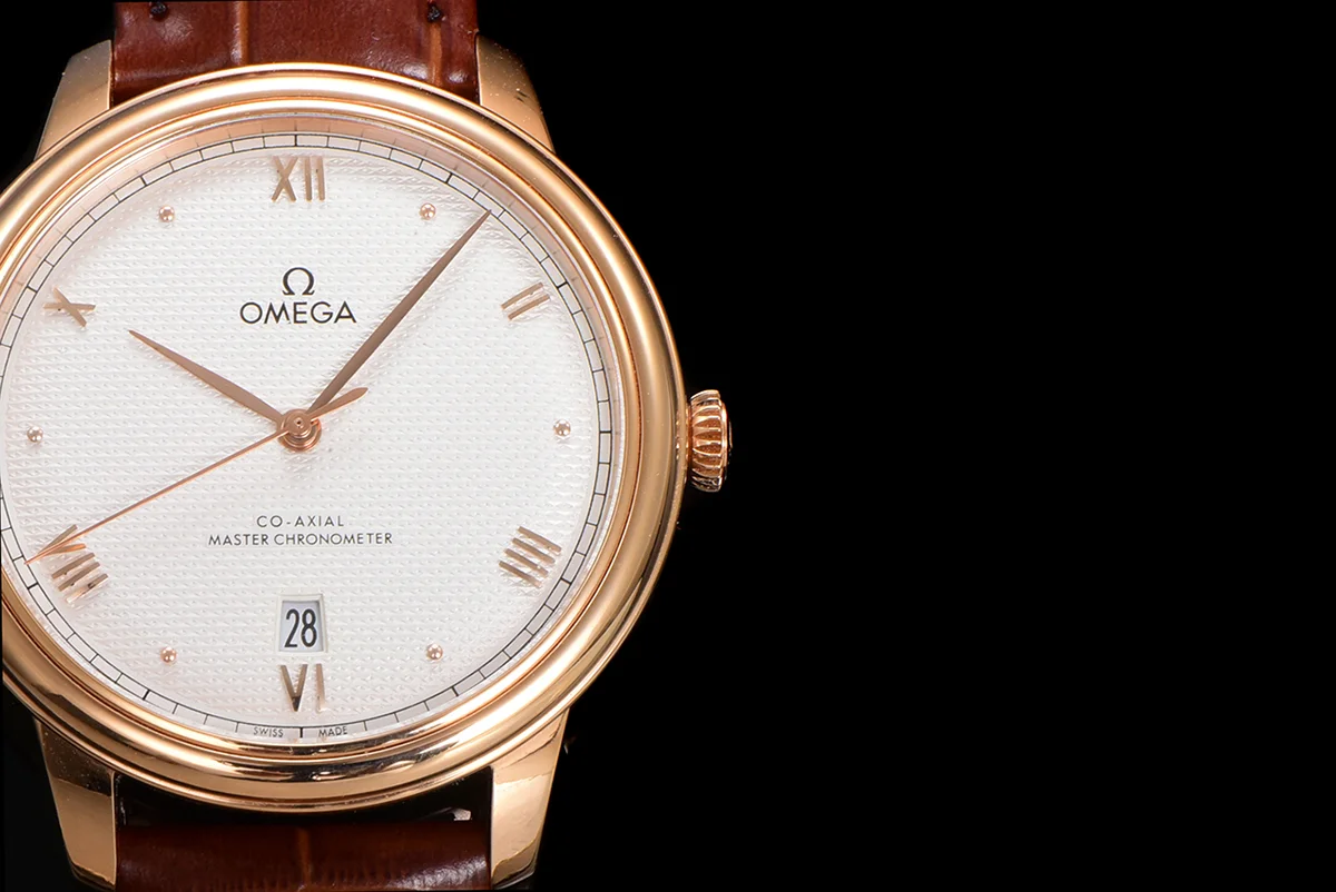 Omega De Ville Prestige Co‑Axial Master Chronometer 40mm White Dial in Rose Gold
