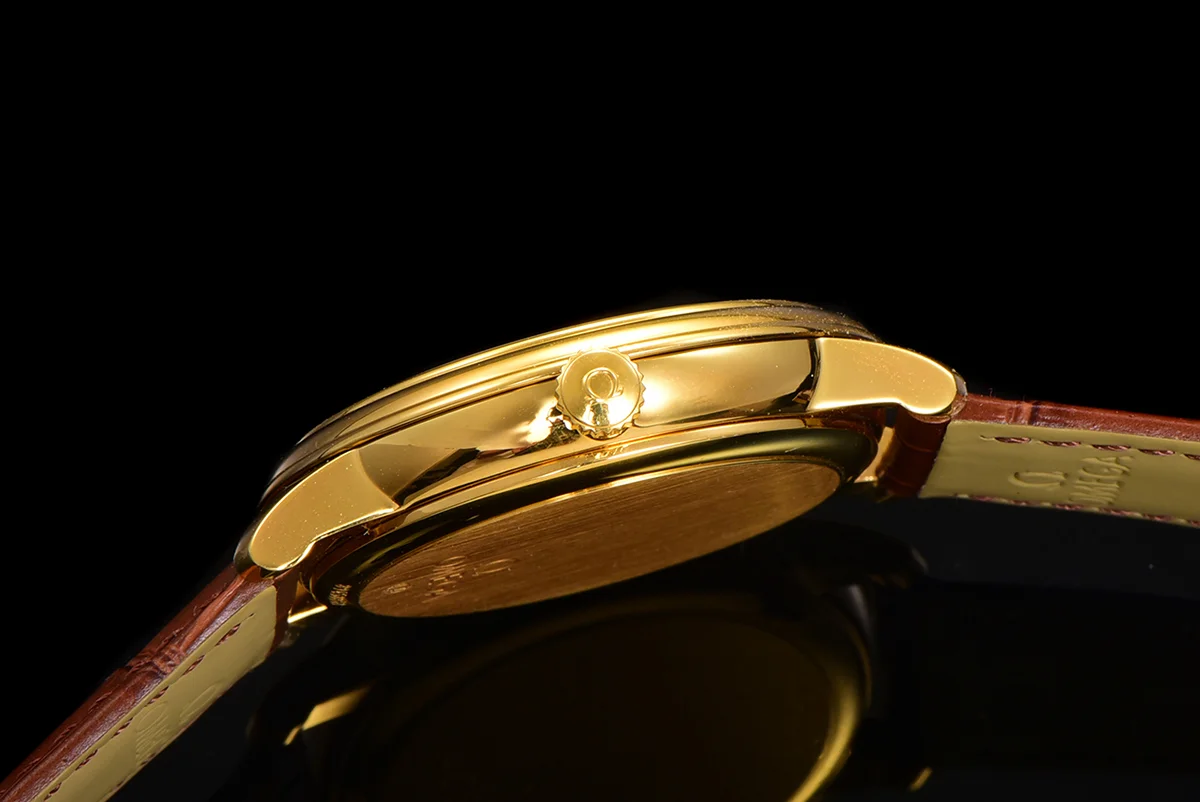 Omega De Ville Prestige Co‑Axial Master Chronometer 40mm White Dial in Yellow Gold