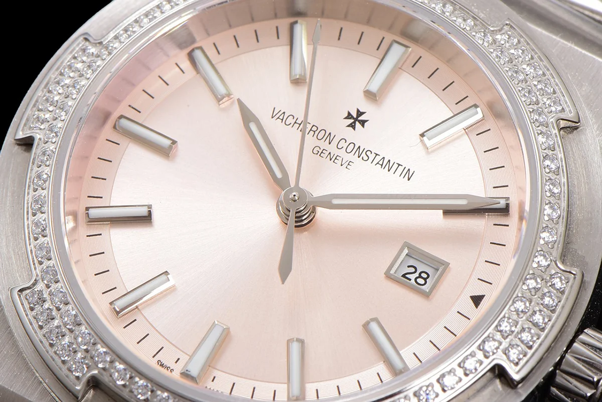 Overseas Pink Dial Ref. 4205 35mm in Steel