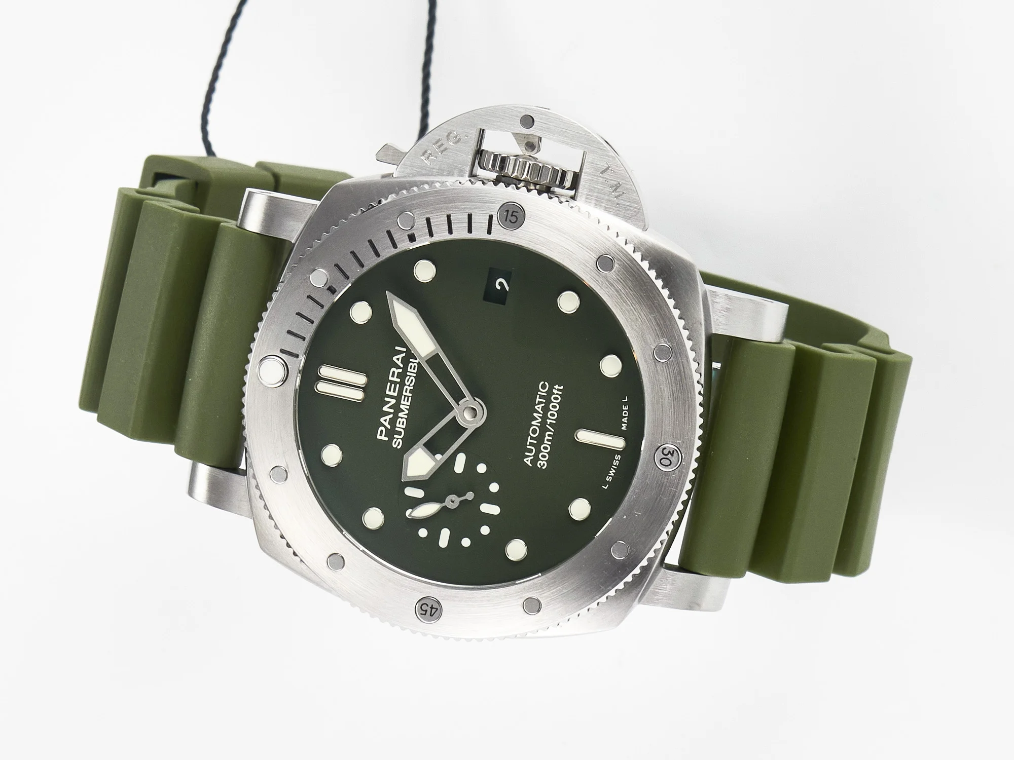 PAM1055 Luminor Submersible 42mm Verde Militare VSF 1:1 Best Edition on Green Rubber Strap P.900 Clone