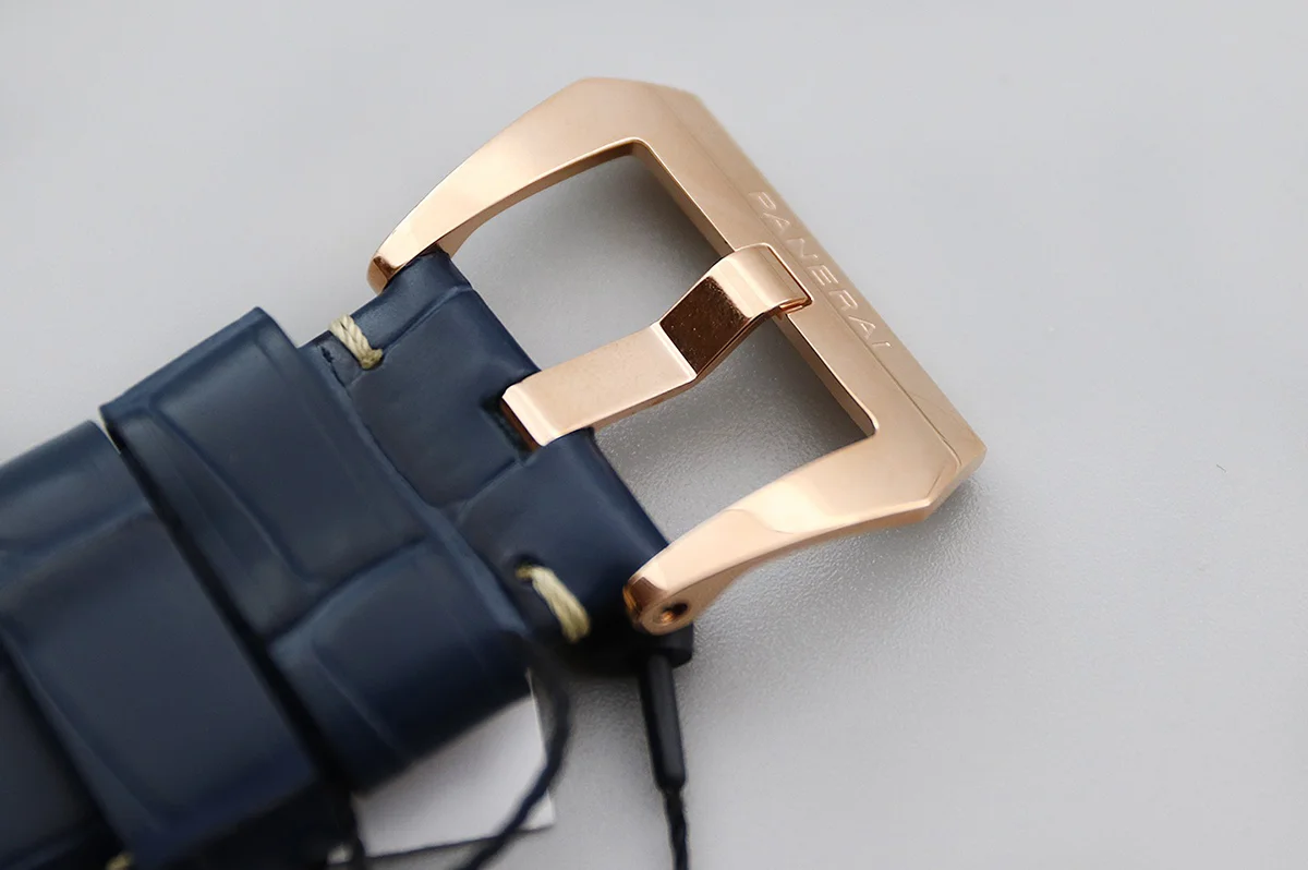 PAM1114 Luminor Marina Goldtech™ 44mm