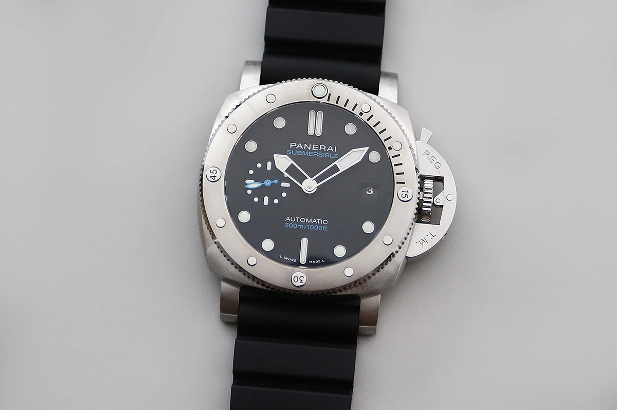 PAM1229 Submersible QuarantaQuattro 44mm