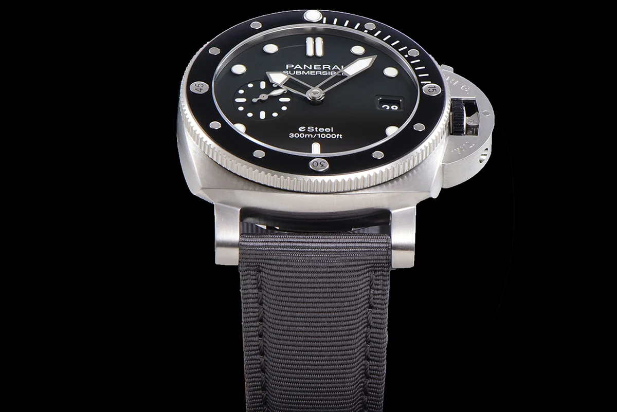 PAM1288 Submersible QuarantaQuattro ESteel™ Grigio Roccia 44mm