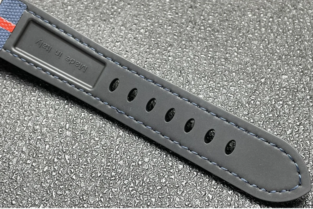 PAM1404 Luminor Quaranta BiTempo Luna Rossa 40mm