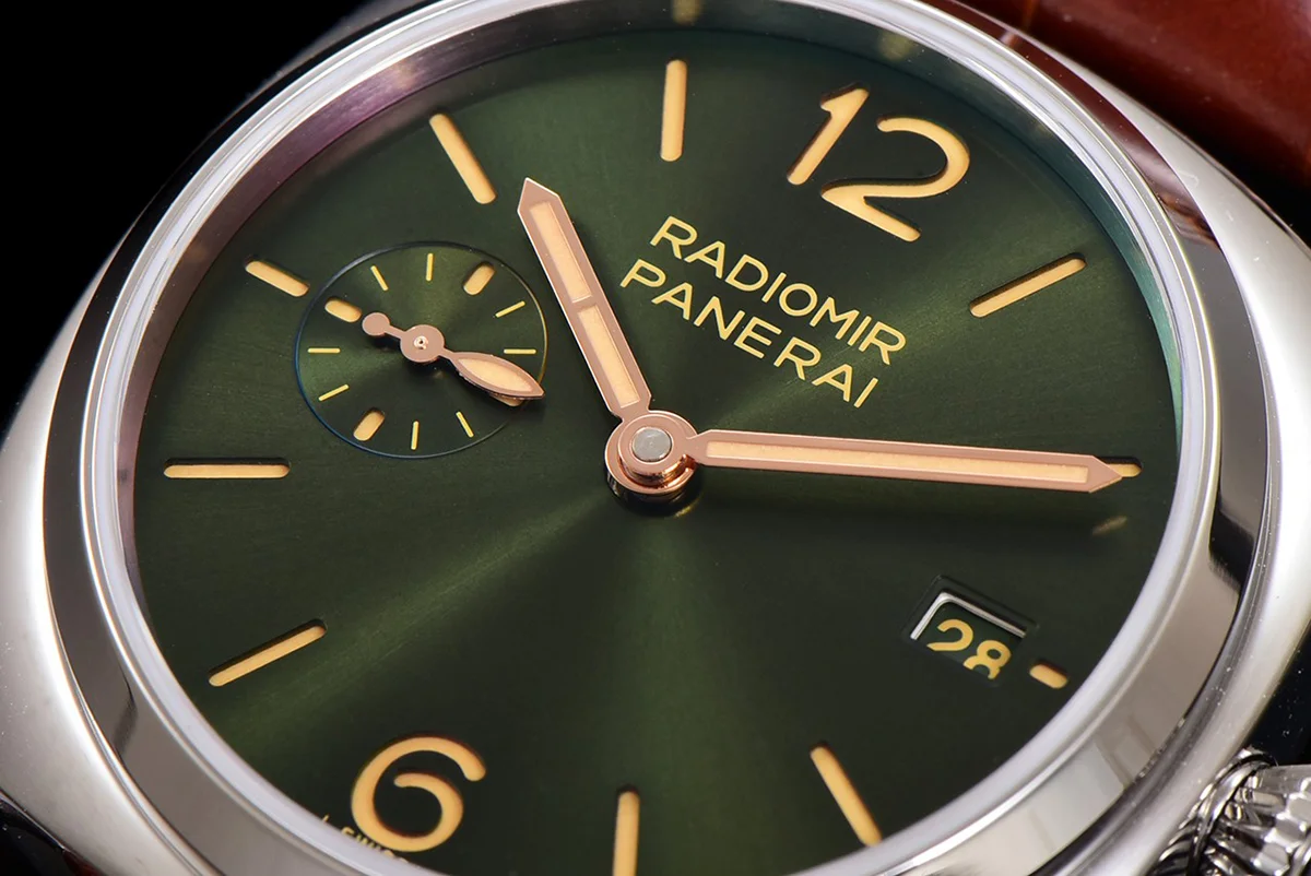 PAM1573 Radiomir Quaranta 40mm