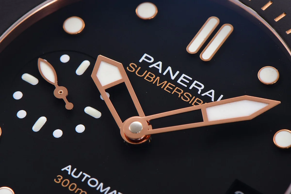 PAM2164 Submersible Goldtech™ 42mm