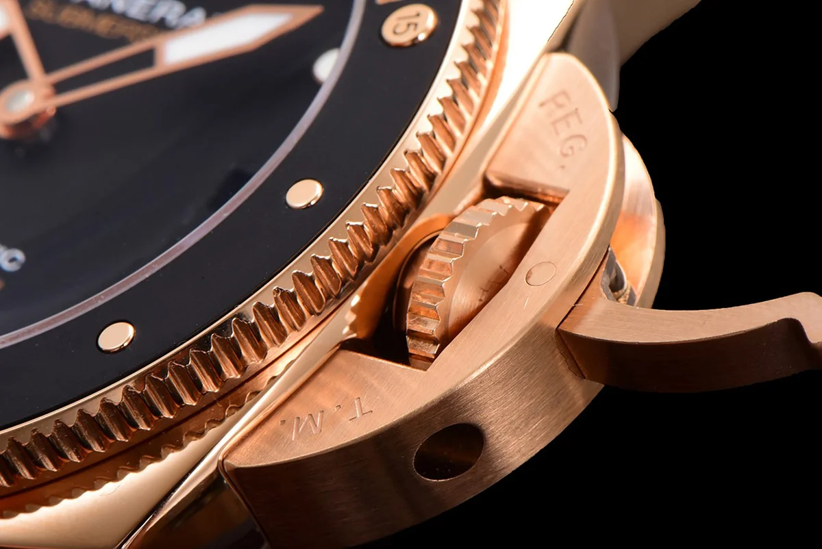 PAM2164 Submersible Goldtech™ 42mm