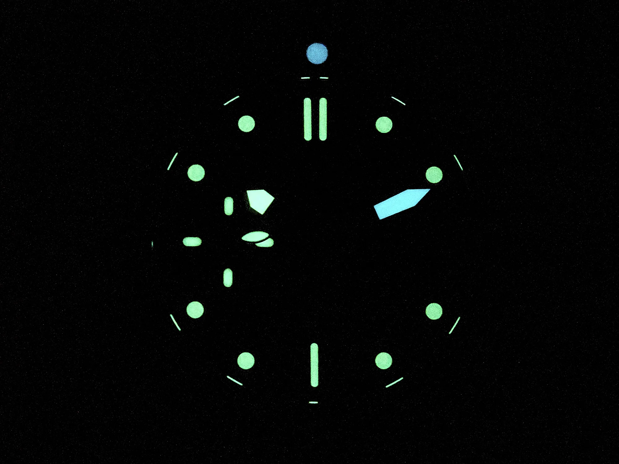 PAM683 Luminor Submersible 42mm VSF Best Edition Black Dial on Rubber Strap P900 Clone