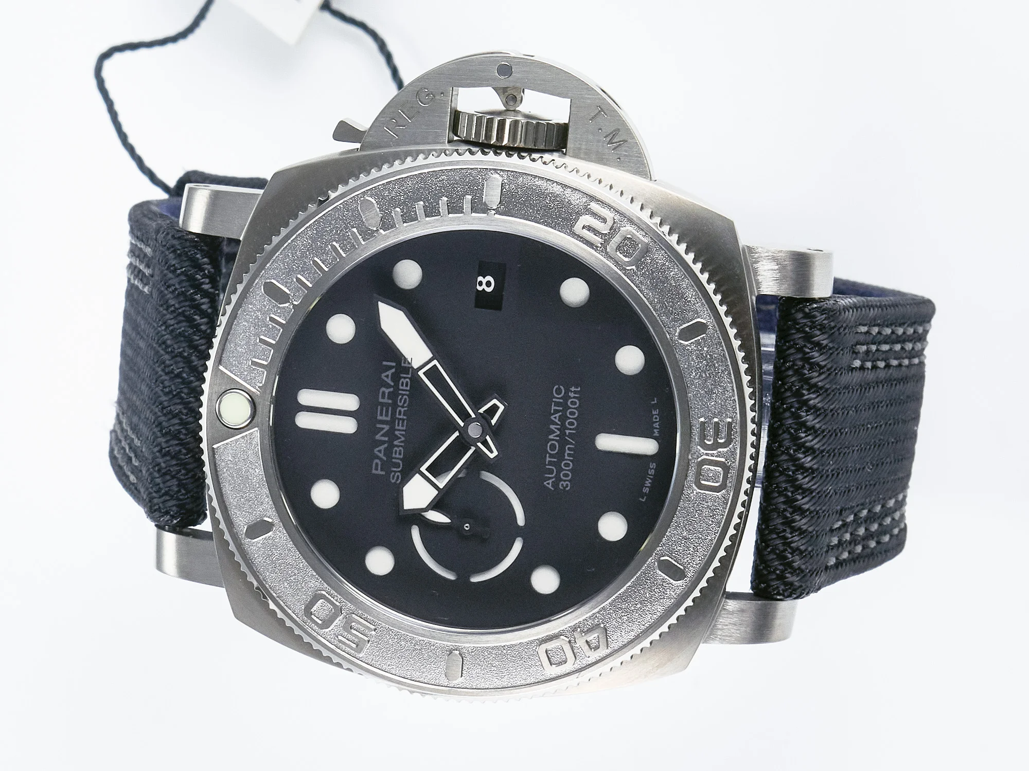 PAM984 Mike Horn Submersible VSF 1:1 Best Edition Black Dial on Black Nylon Strap P.9010 Clone