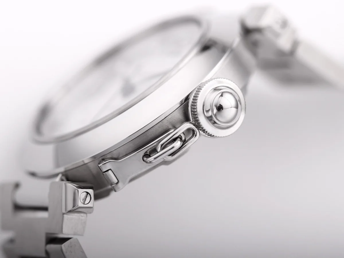 Pasha de Cartier White Dial 35mm in Bracelet