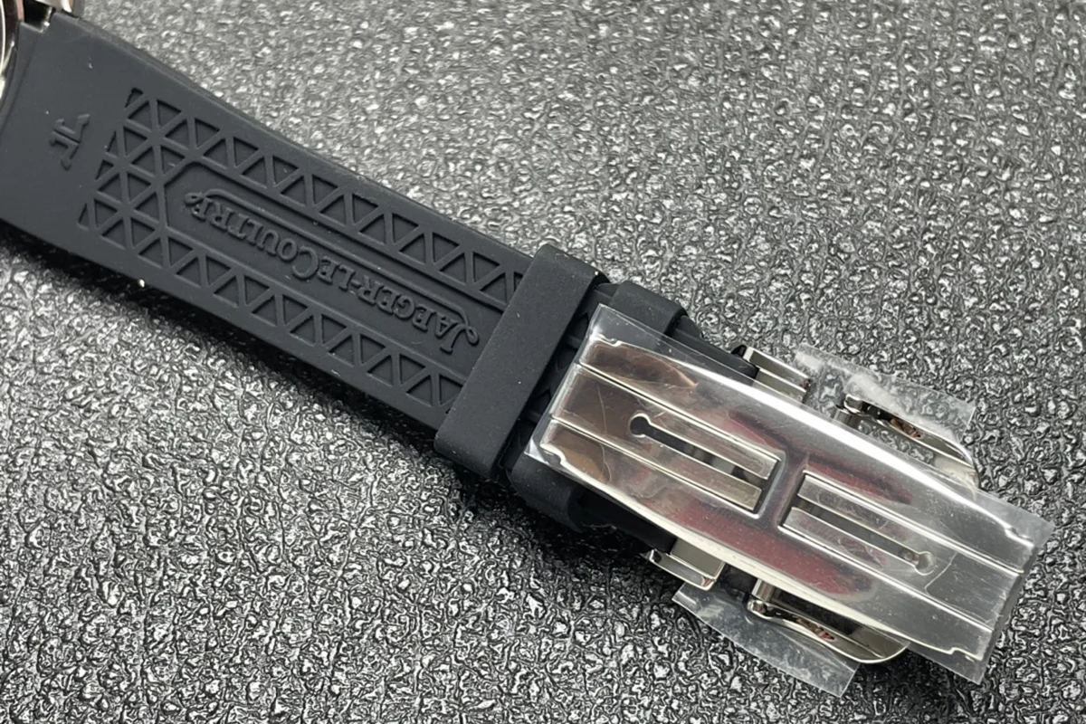 Polaris Automatic Black Dial Ref. Q906867J