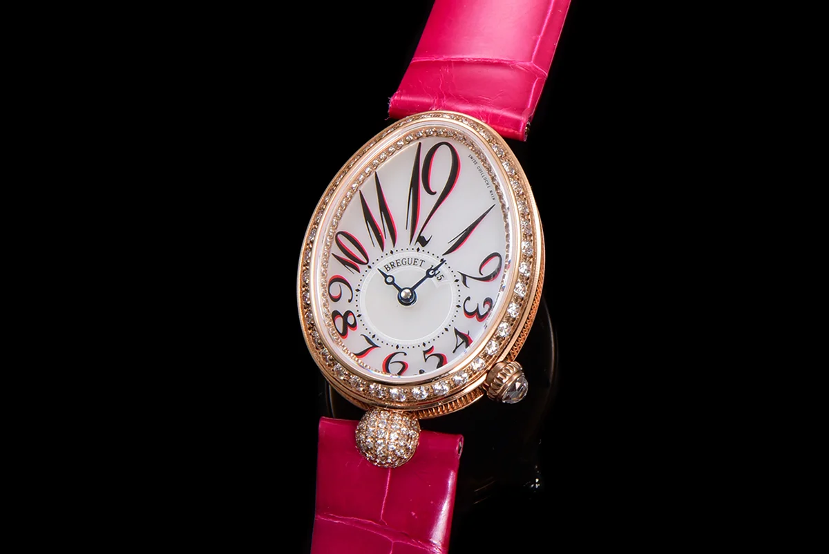 Reine de Naples in Rose Gold 8928BB