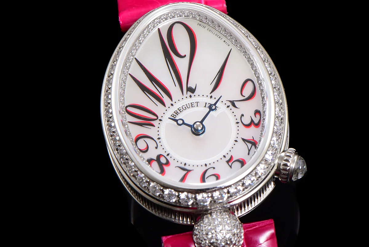 Reine de Naples in Rose Gold 8928BB