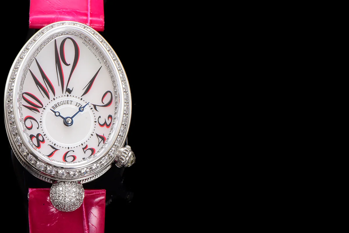 Reine de Naples in Rose Gold 8928BB