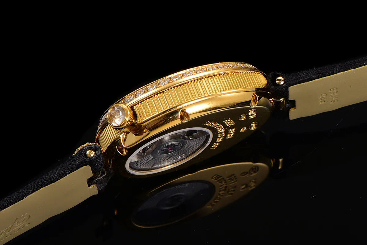 Reine de Naples in Yellow Gold 8918BA