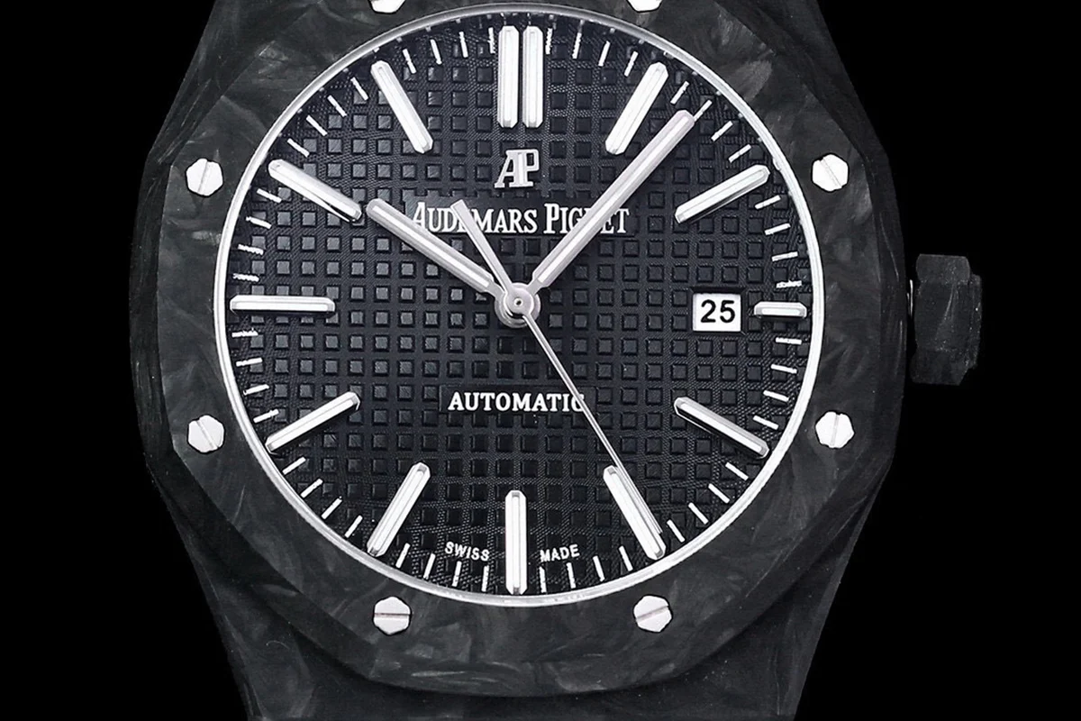 Royal Oak 15400 Black Dial in Carbon Fibre on Grey Nylon Strap