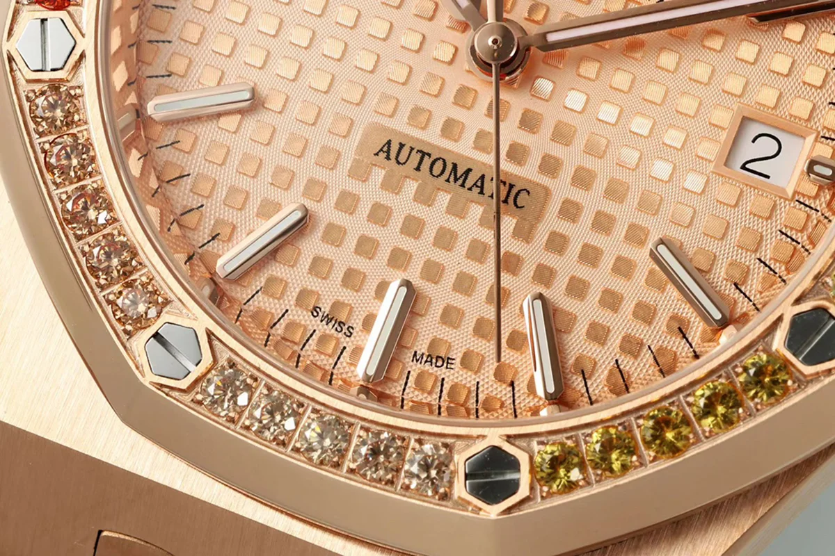Royal Oak 15450ST 37mm Champagne Dial in Rose Gold with Rainbow Diamond Bezel