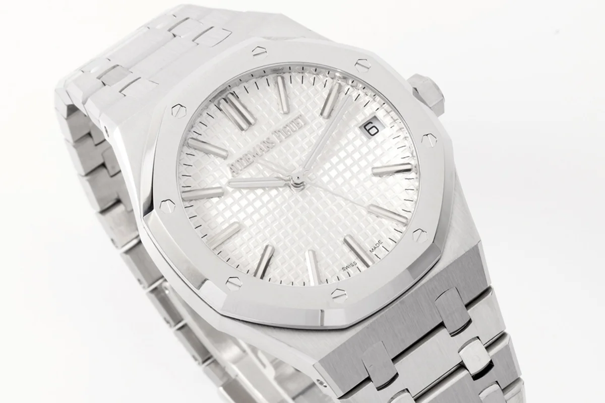Royal Oak 15510 White Dial “50th Anniversary”