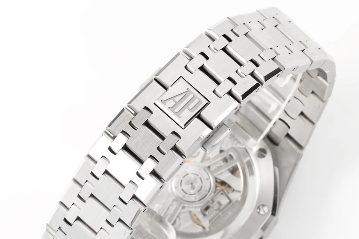 Royal Oak 15510 White Dial “50th Anniversary”