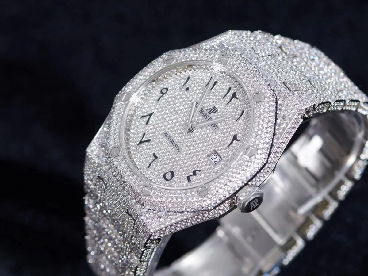 Royal Oak 41mm 15400 Iced Out Steel in Arabic Markers