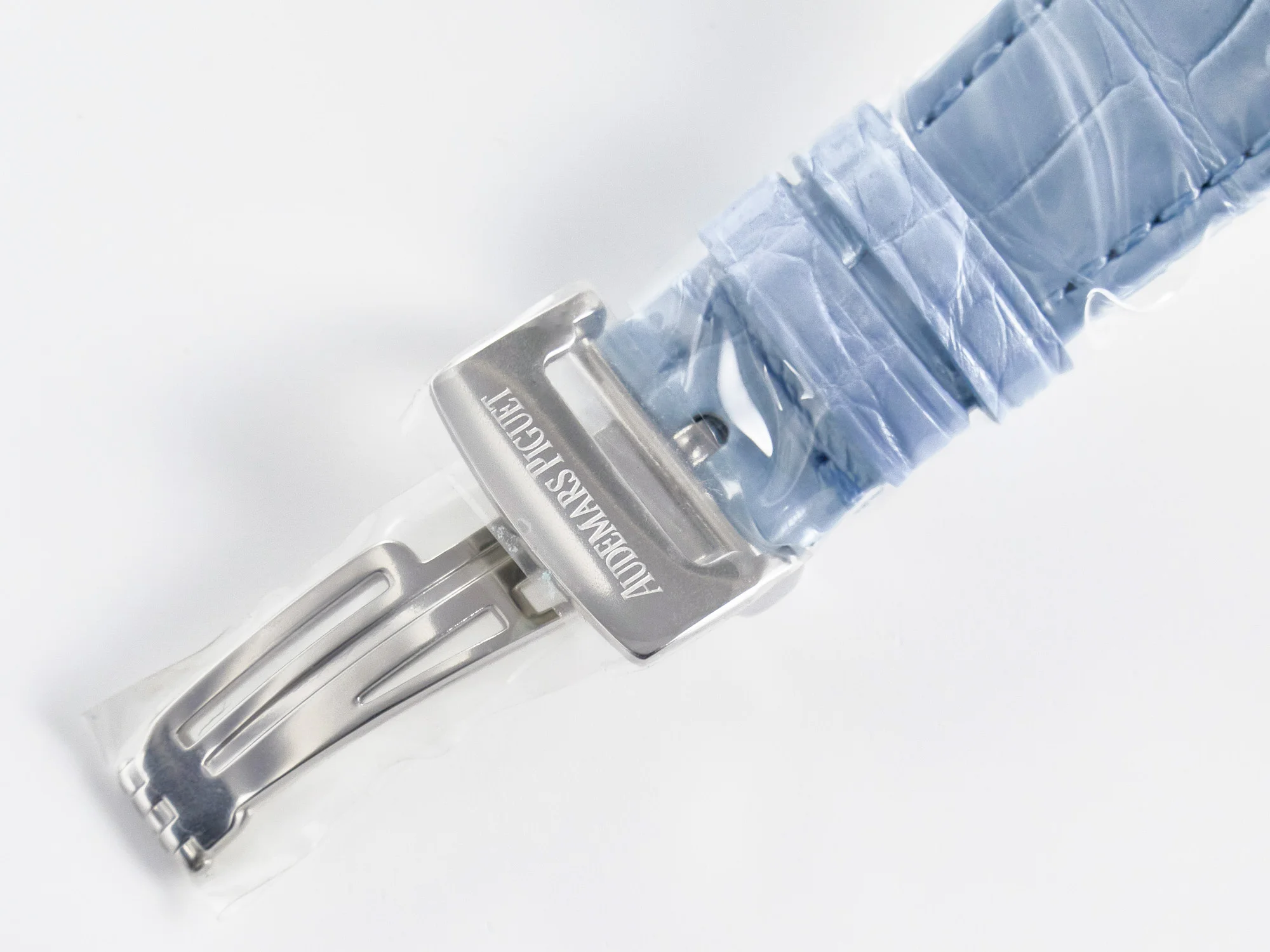Royal Oak Offshore Ladies 33mm SS DRF Best Edition Blue Dial Diamonds Bezel on Blue Leather Strap ETA Quartz