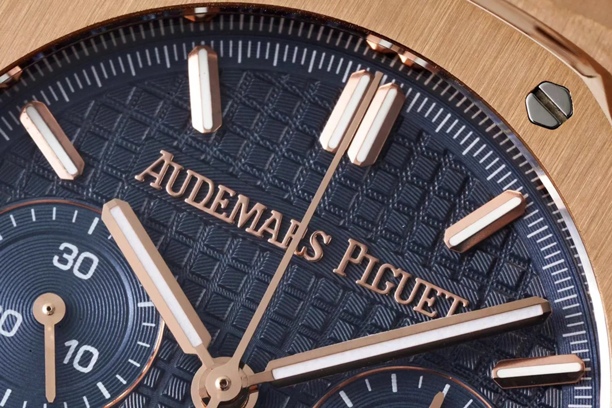 Royal Oak Self-Winding Chronograph Blue Dial in Rose Gold