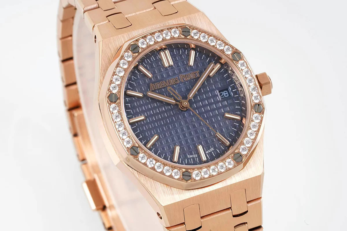 Royal Oak Selfwinding 77351OR 34mm Blue Dial in Pink Gold