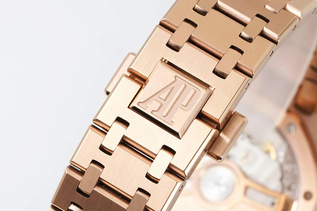Royal Oak Selfwinding 77351OR 34mm Blue Dial in Pink Gold