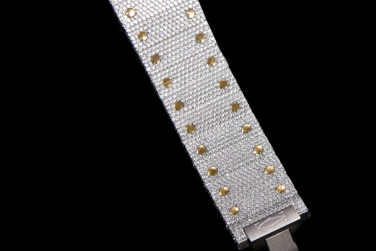 Santos de Cartier 40mm Diamond Paved Dial with Roman Markers in Steel/Yellow Gold