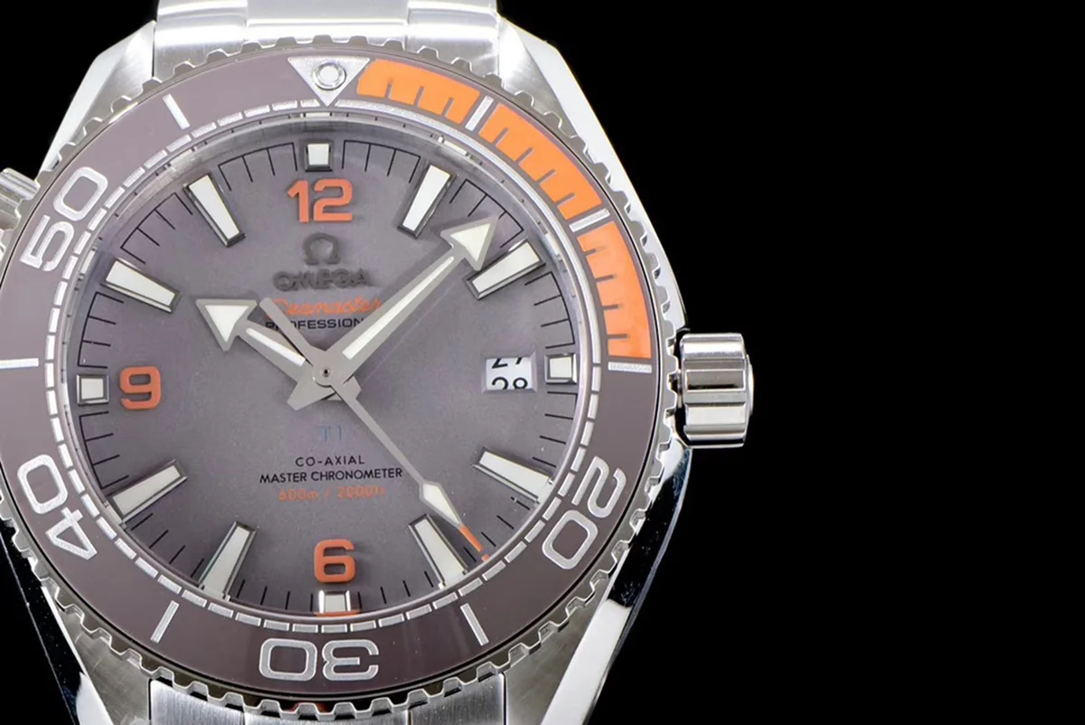 Seamaster Planet Ocean 600M 43.5mm Titanium