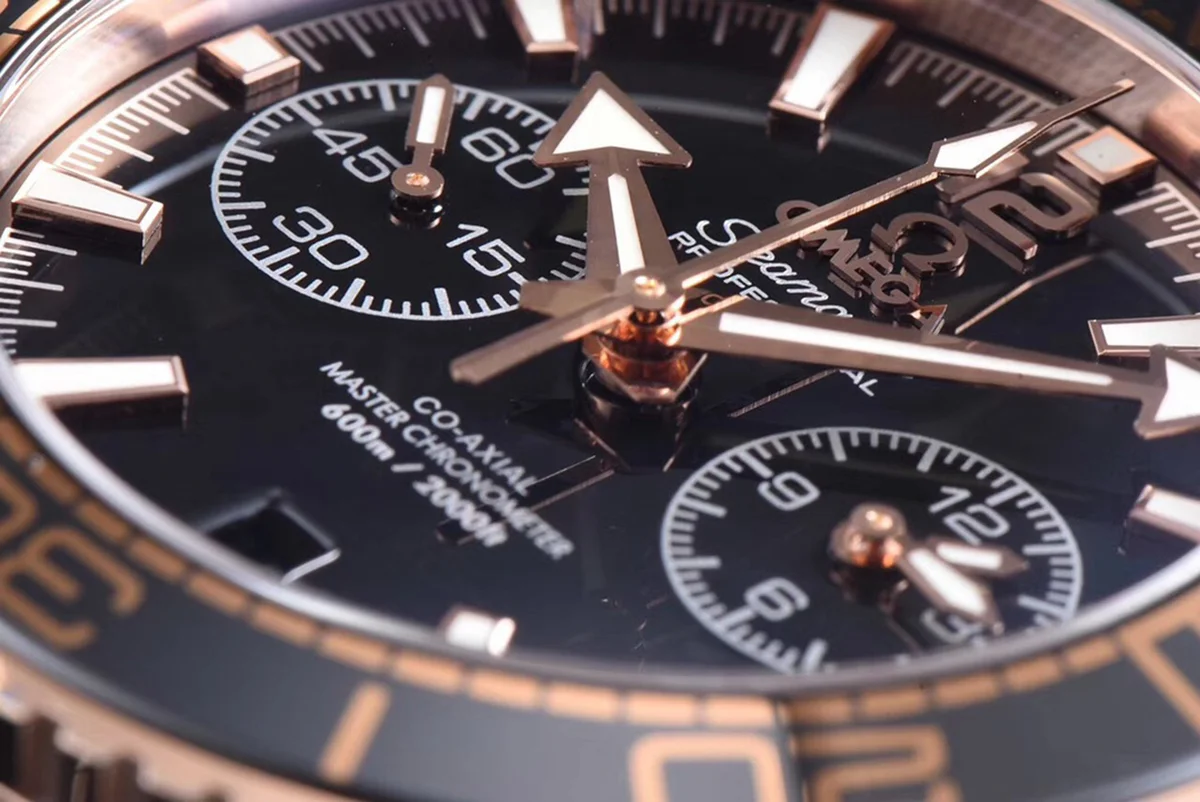 Seamaster Planet Ocean 600M 45.5mm Sedna™ Gold