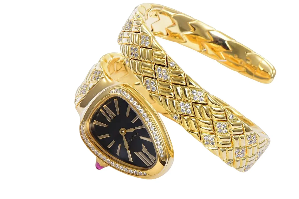 Serpenti Seduttori Watch Black Dial in Yellow Gold with Diamonds