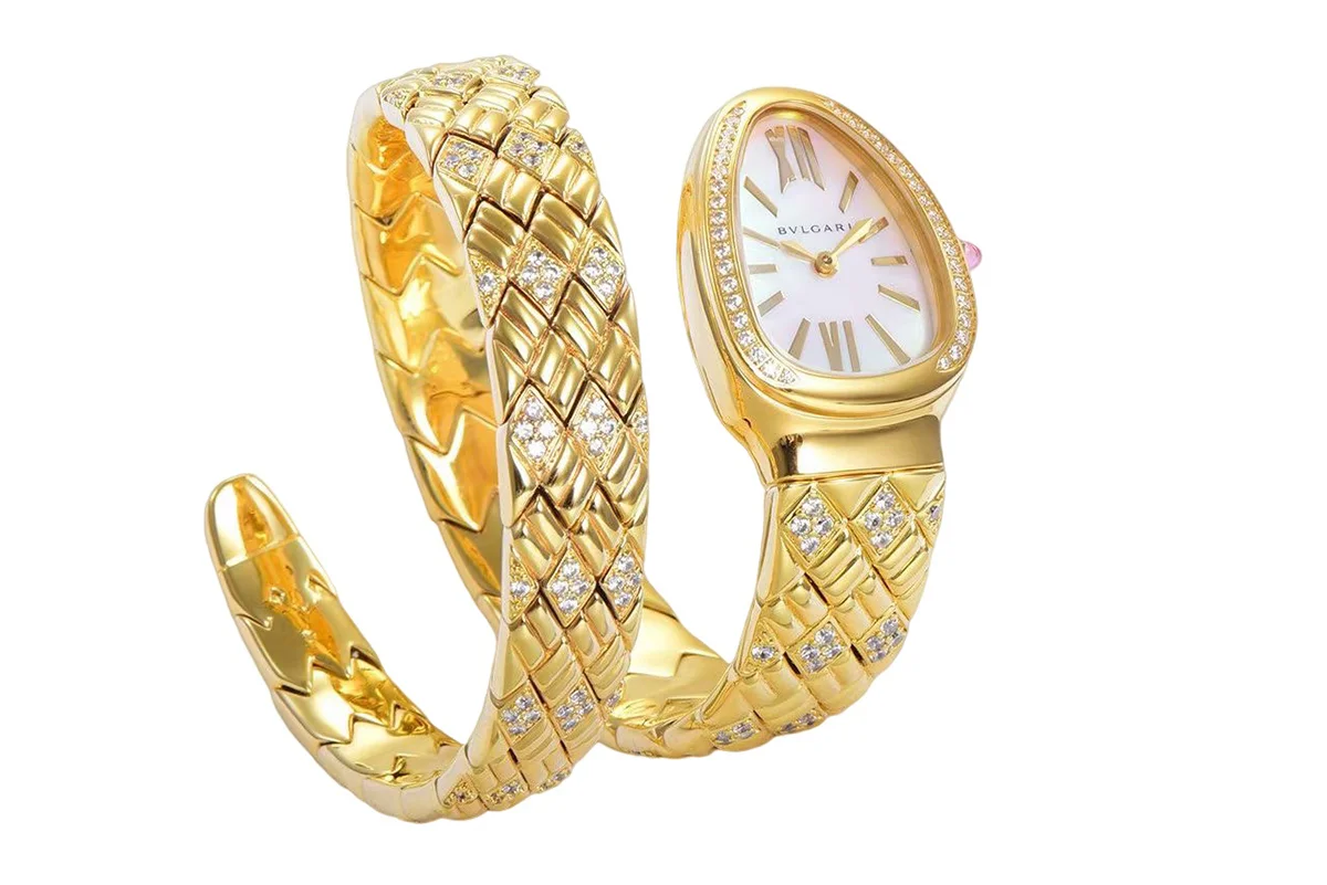 Serpenti Seduttori Watch White MOP Dial in Yellow Gold with Diamonds