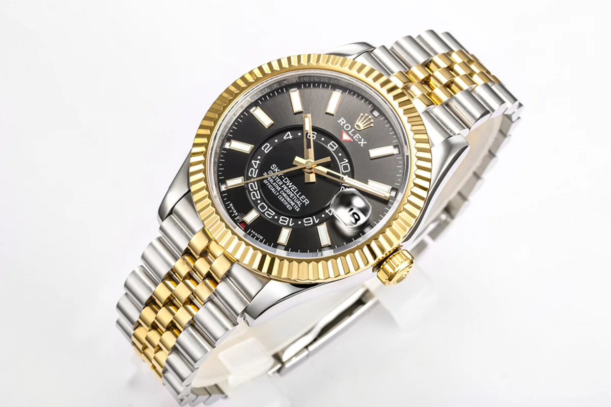 Sky-Dweller 326933 Black Dial in Steel/Yellow Gold
