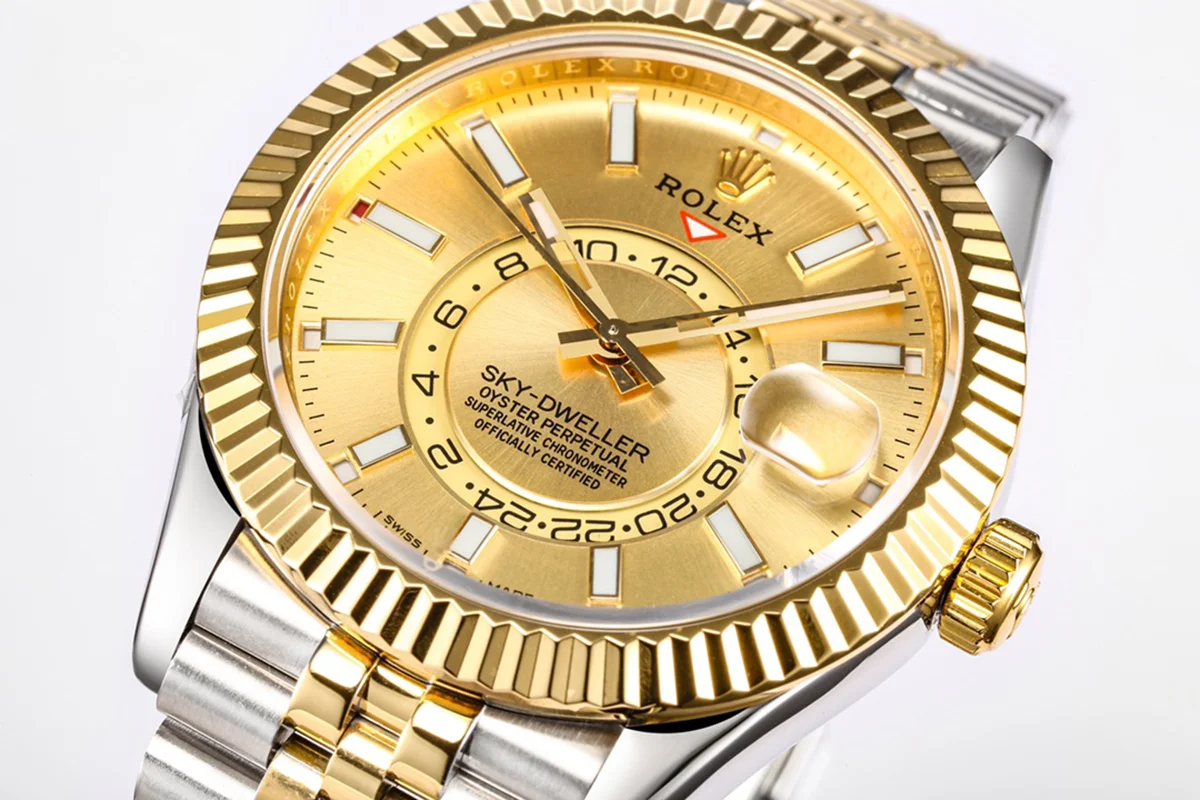 Sky-Dweller 326933 Champagne Dial in Steel/Yellow Gold