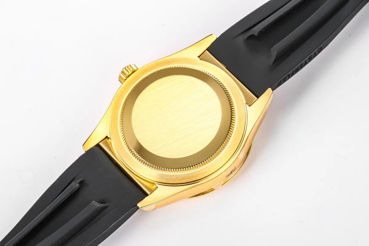 Sky-Dweller 326938 Black Dial in Yellow Gold on Rubber Strap