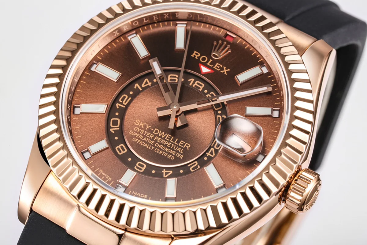 Sky-Dweller 336235 Chocolate Dial in Everose Gold on Rubber Strap