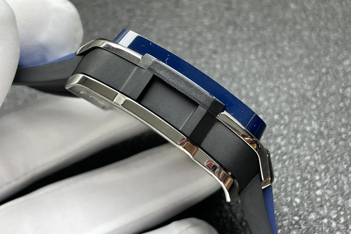 Square Bang Unico Titanium Blue Ceramic