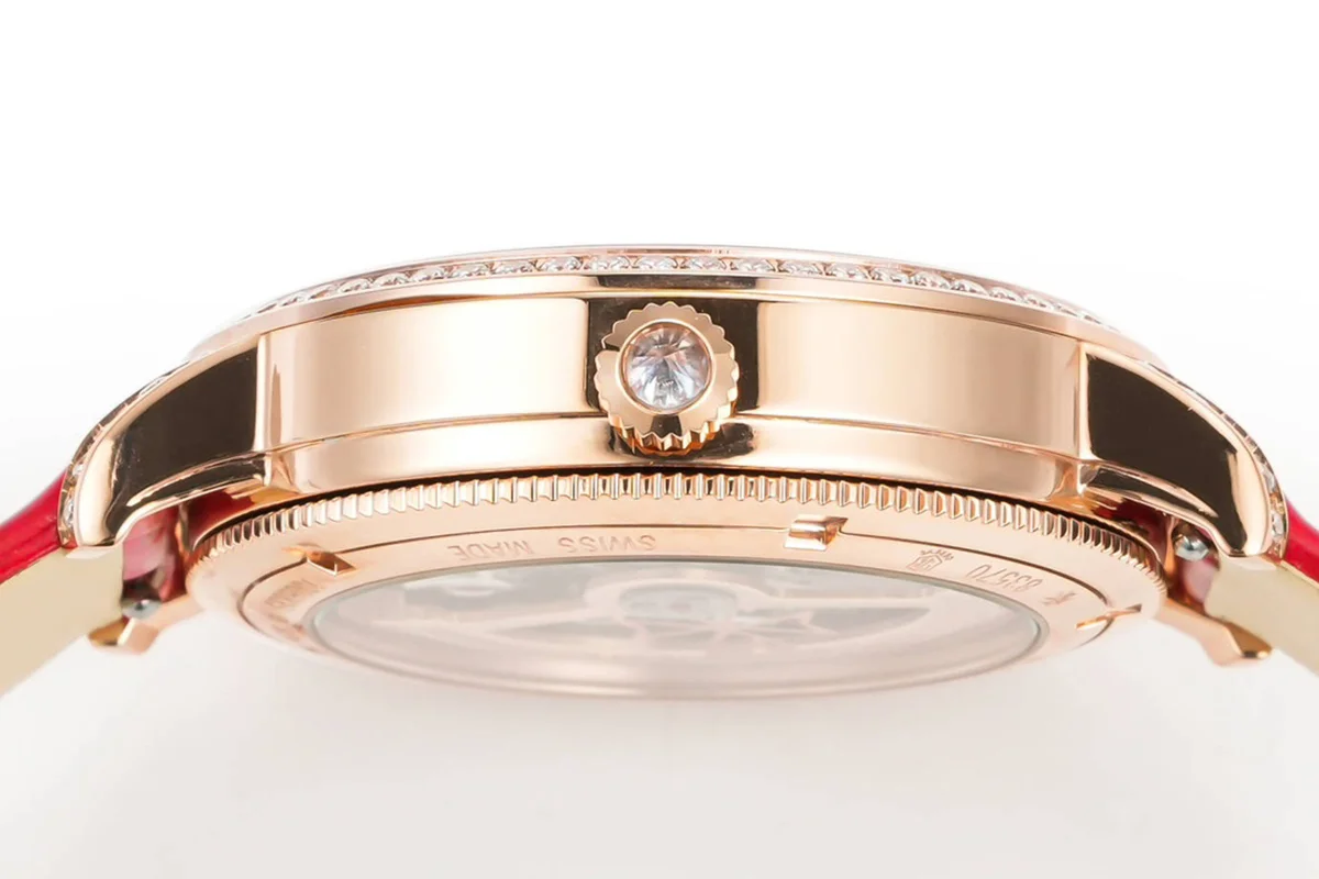 Traditionelle Moon Phase Diamond Paved Dial in Pink Gold