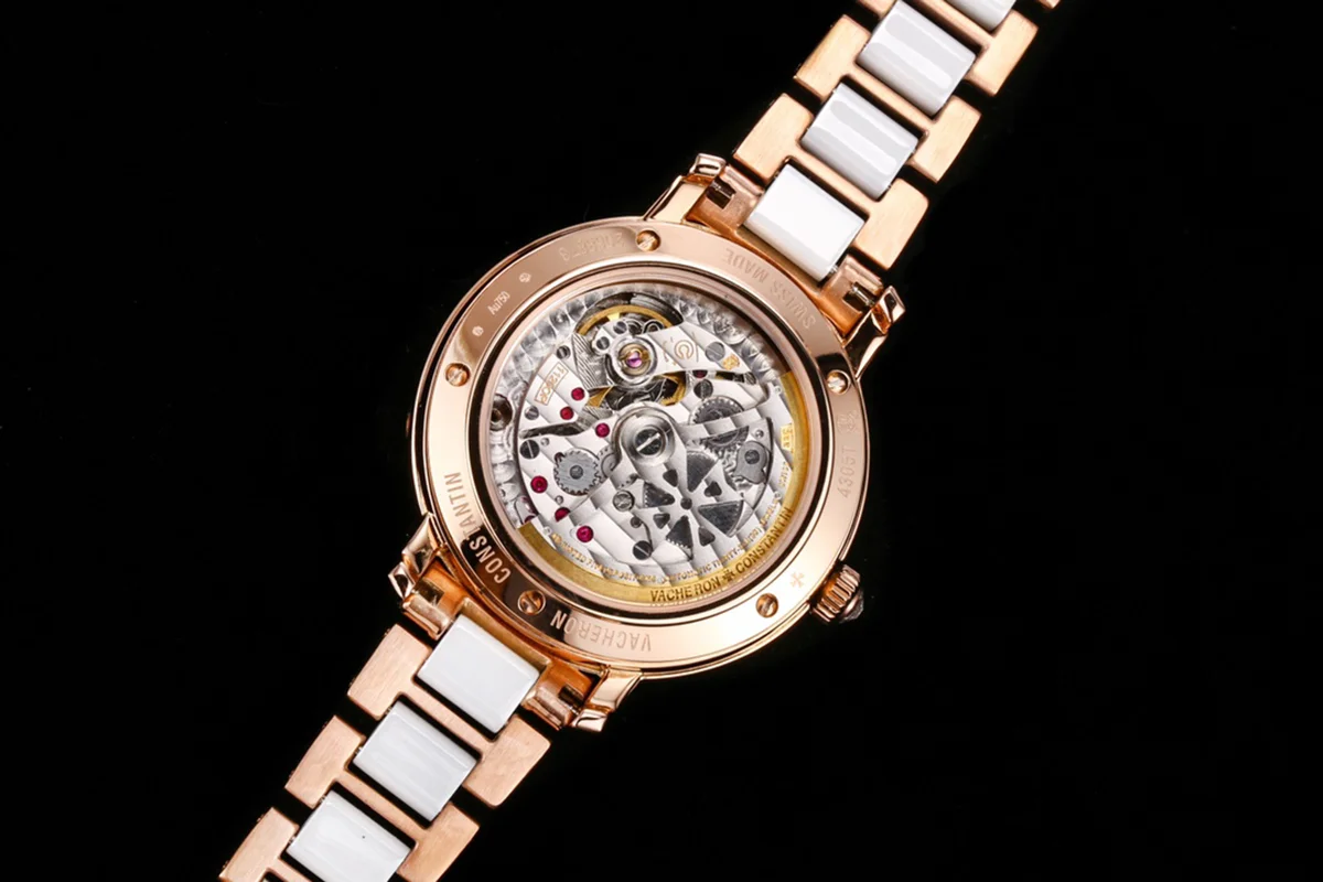Traditionelle Perpetual Calendar Ultra-Thin 4305T000R Blue Dial in Pink Gold on Bracelet