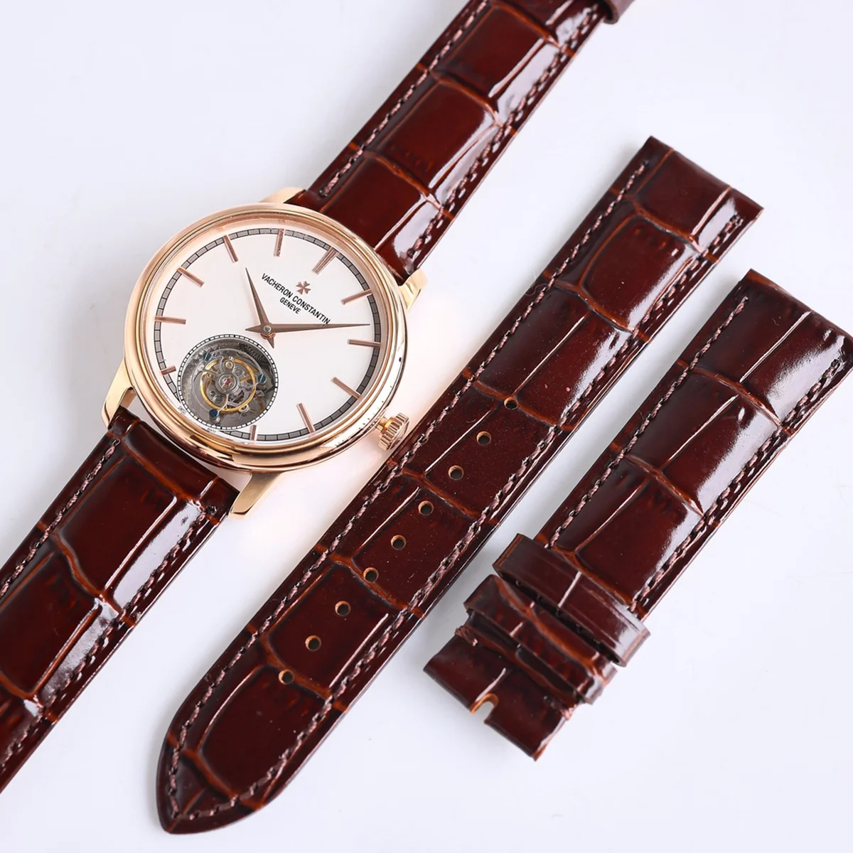 Traditionelle Tourbillon White Dial in Rose Gold