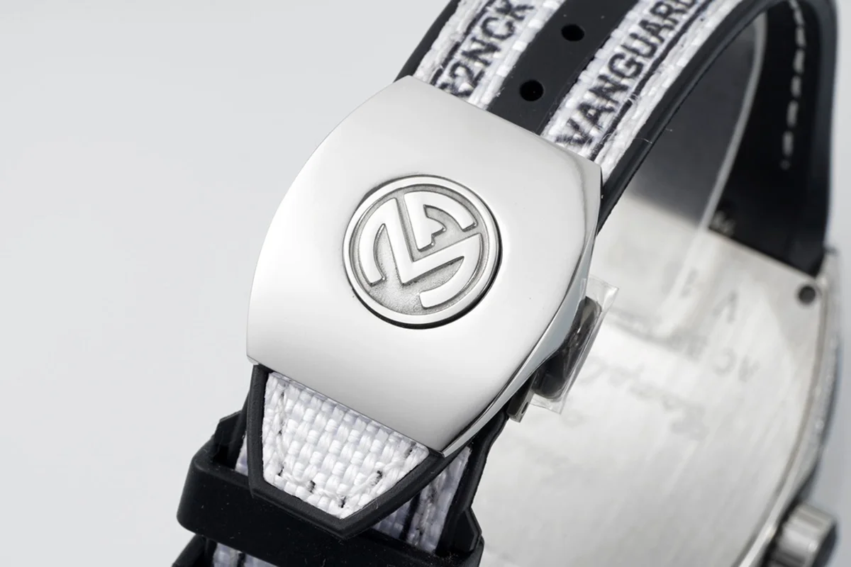 Vanguard #FR2 Rabbit with Diamond Bezel in Steel